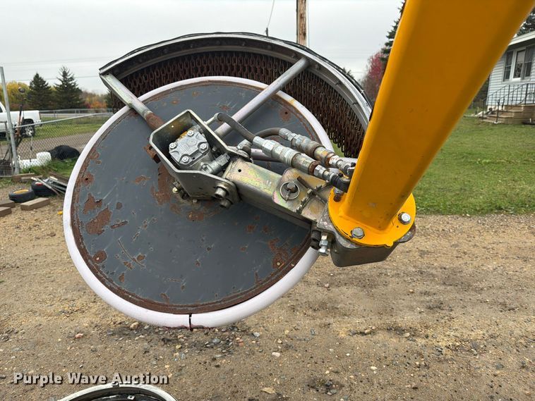 image for item FT7565 2011 U.S. Ditcher GRM-60 Spider guard rail mower