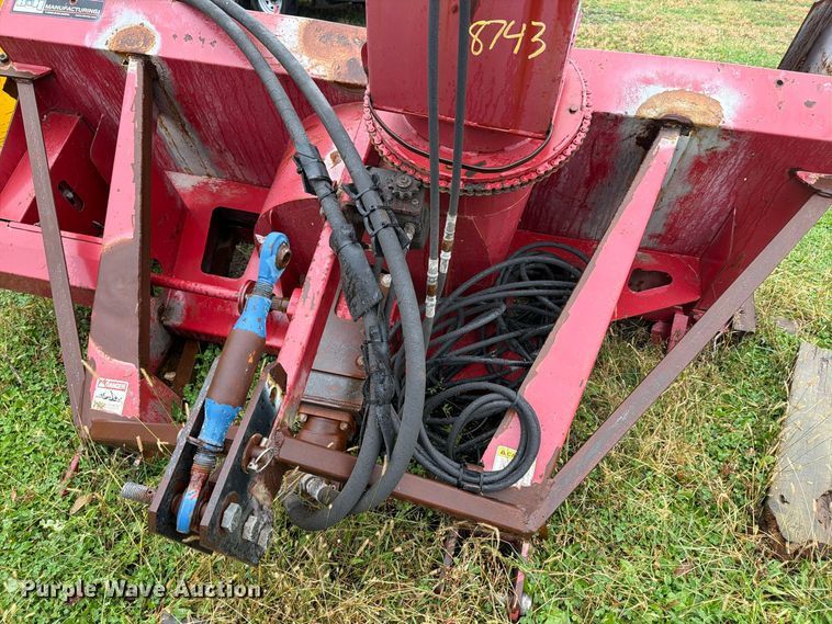 image for item FT7566 Diamond Mowers Inc. snow blower