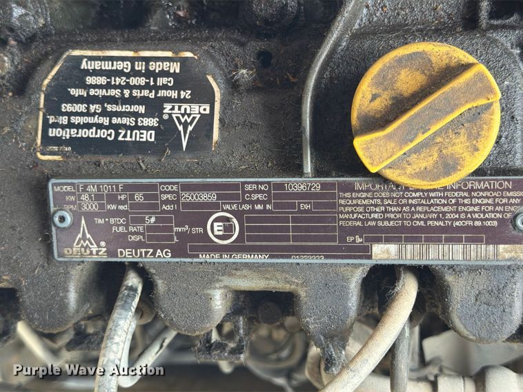 image for item FU0589 1999 JLG 660SJ boom lift