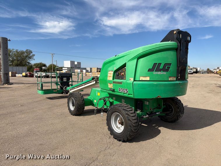 image for item FU0622 2017 JLG 400S boom lift