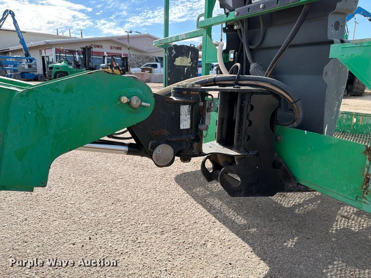 image for item FU0622 2017 JLG 400S boom lift