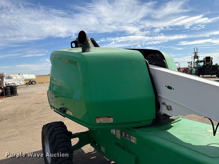 image for item FU0622 2017 JLG 400S boom lift