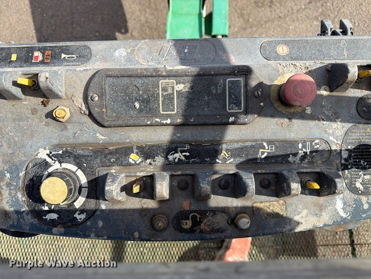 image for item FU0622 2017 JLG 400S boom lift
