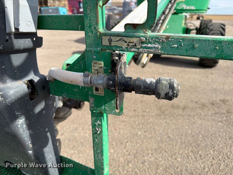 image for item FU0622 2017 JLG 400S boom lift