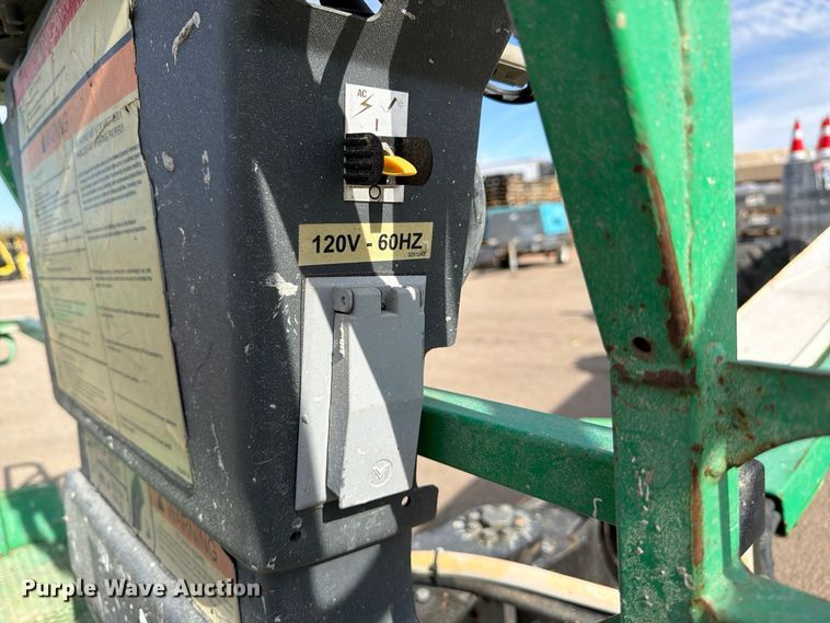 image for item FU0622 2017 JLG 400S boom lift