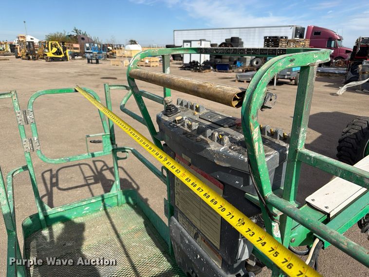 image for item FU0622 2017 JLG 400S boom lift