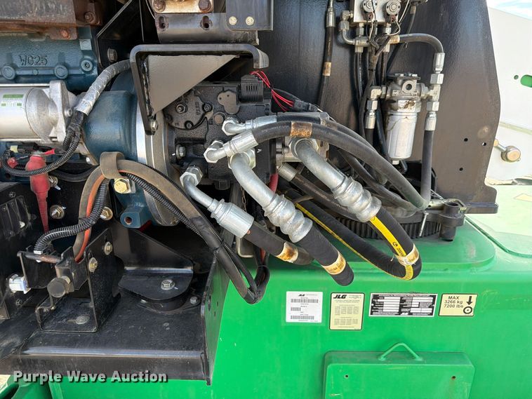 image for item FU0622 2017 JLG 400S boom lift
