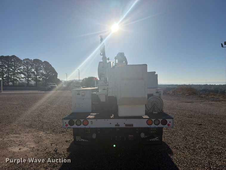 image for item FU1195 2018 Ford F550 Super Duty bucket truck