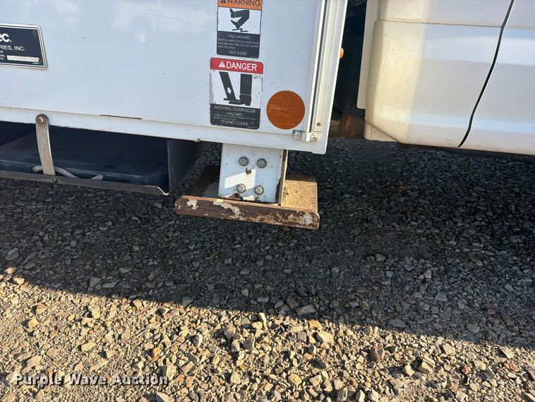 image for item FU1195 2018 Ford F550 Super Duty bucket truck