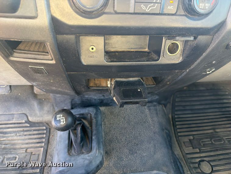 image for item FU1195 2018 Ford F550 Super Duty bucket truck