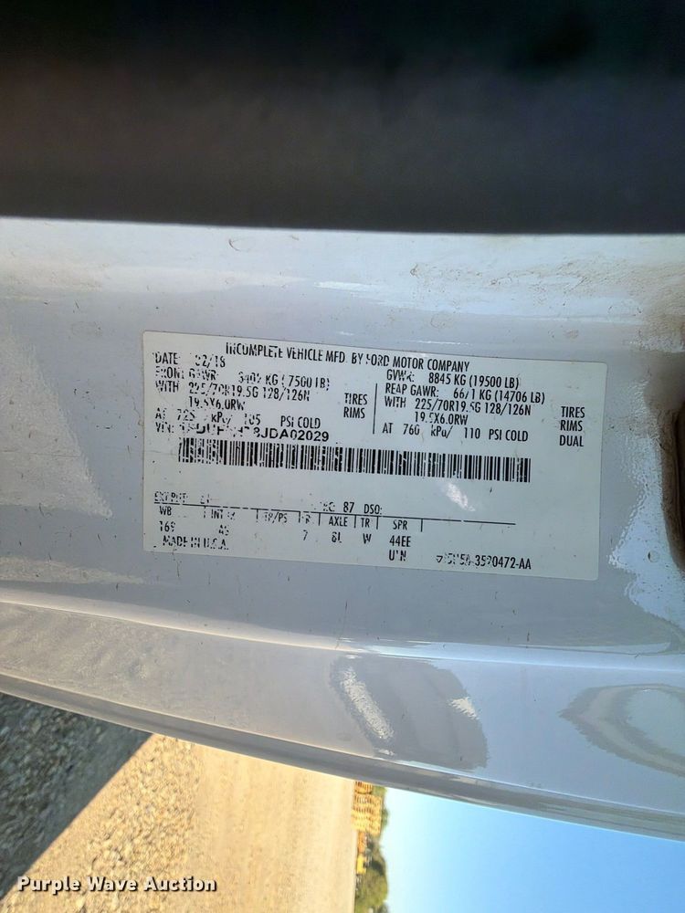 image for item FU1195 2018 Ford F550 Super Duty bucket truck