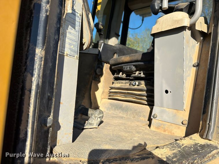 image for item FU1199 2024 Caterpillar D6TXW dozer