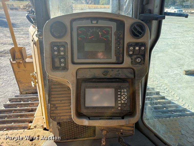 image for item FU1199 2024 Caterpillar D6TXW dozer