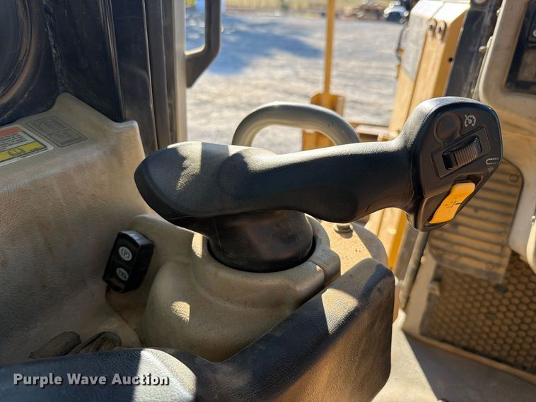 image for item FU1199 2024 Caterpillar D6TXW dozer