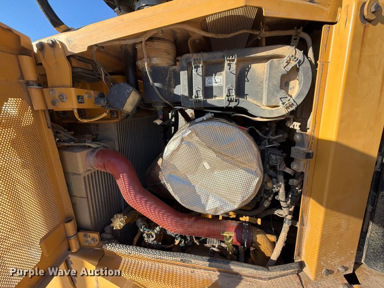 image for item FU1199 2024 Caterpillar D6TXW dozer