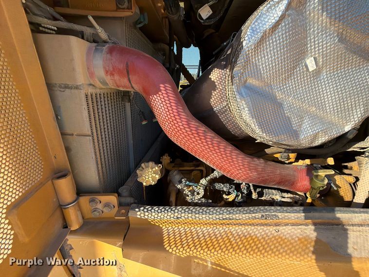 image for item FU1199 2024 Caterpillar D6TXW dozer