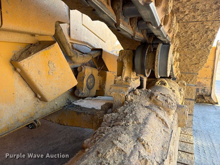 image for item FU1199 2024 Caterpillar D6TXW dozer