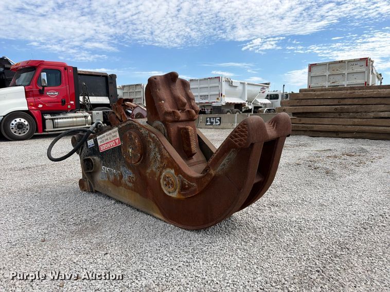 image for item FU4785 Genesis GCP410 excavator concrete pulverizer