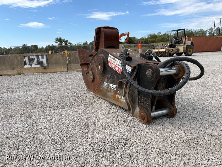 image for item FU4785 Genesis GCP410 excavator concrete pulverizer