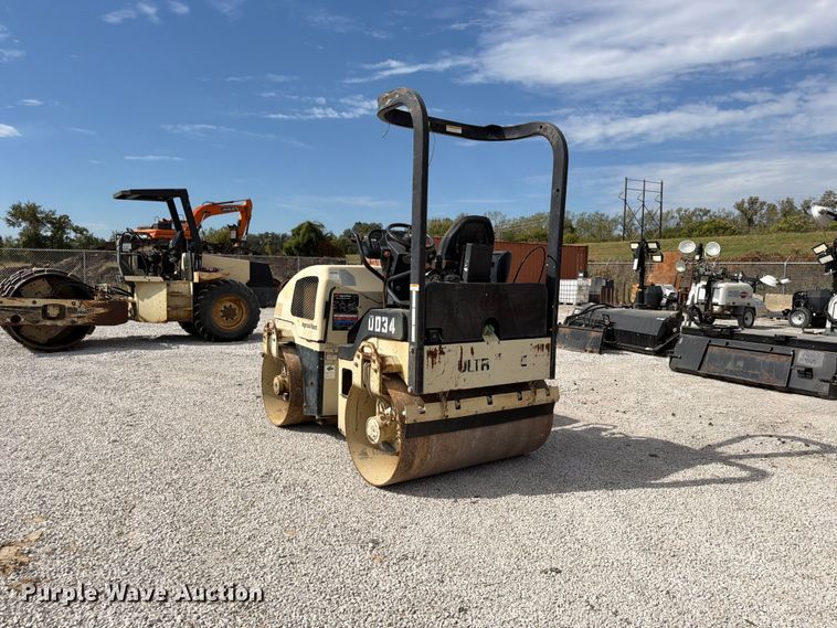 image for item FU4787 Ingersoll Rand DD34HF double drum vibratory roller