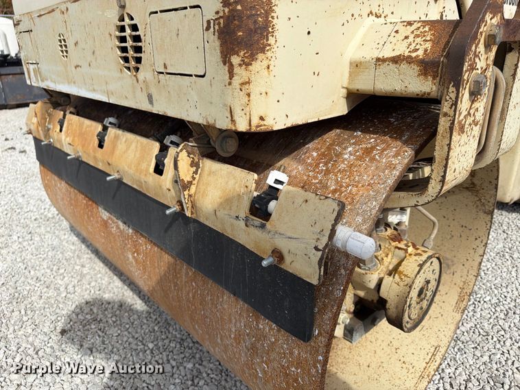 image for item FU4787 Ingersoll Rand DD34HF double drum vibratory roller
