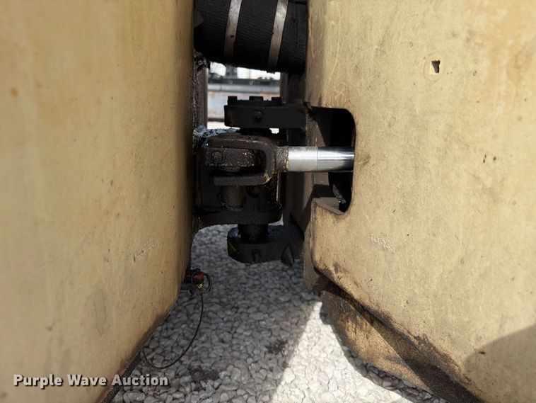 image for item FU4787 Ingersoll Rand DD34HF double drum vibratory roller