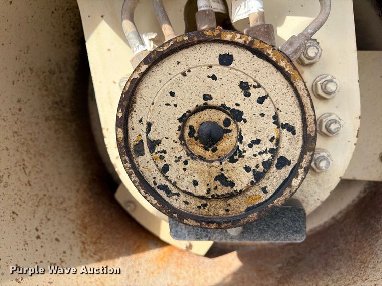 image for item FU4787 Ingersoll Rand DD34HF double drum vibratory roller
