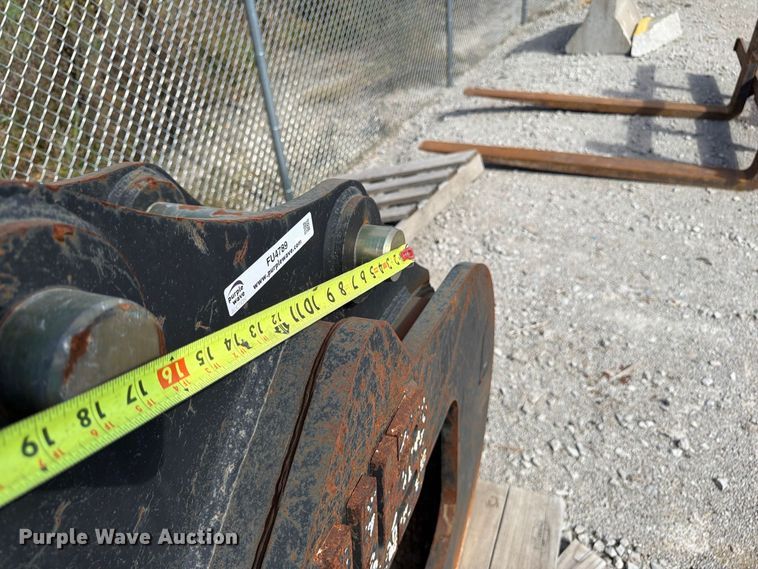 image for item FU4789 Werk-Brau CAT312 pavement removal bucket