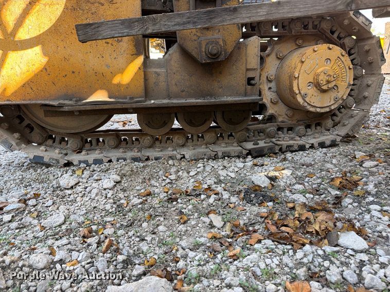 image for item FU4793 1988 Gomaco BP-6400 slip form paver