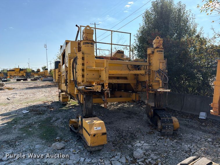 image for item FU4794 1989 Gomaco 6400 slip form paver