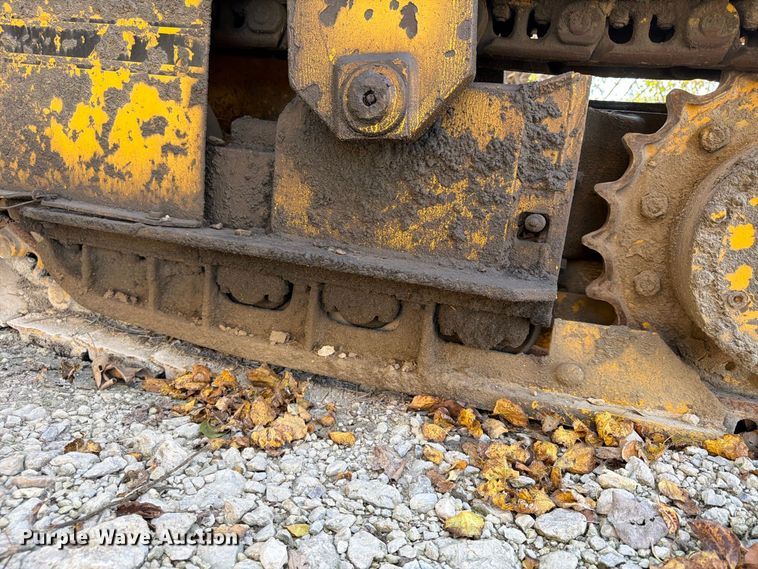 image for item FU4794 1989 Gomaco 6400 slip form paver