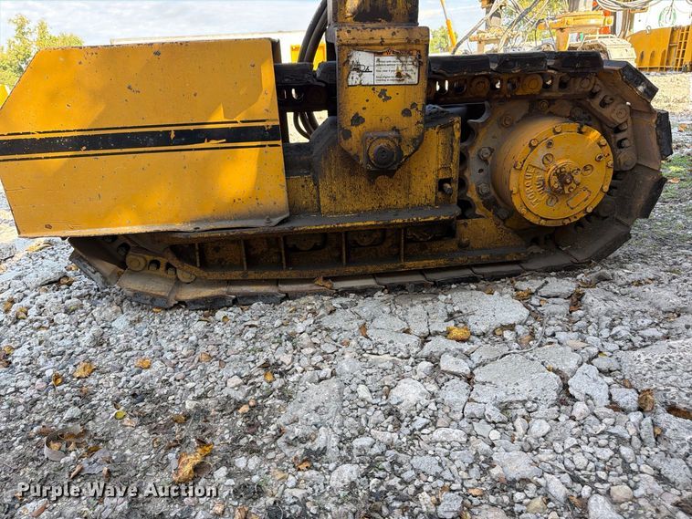 image for item FU4794 1989 Gomaco 6400 slip form paver