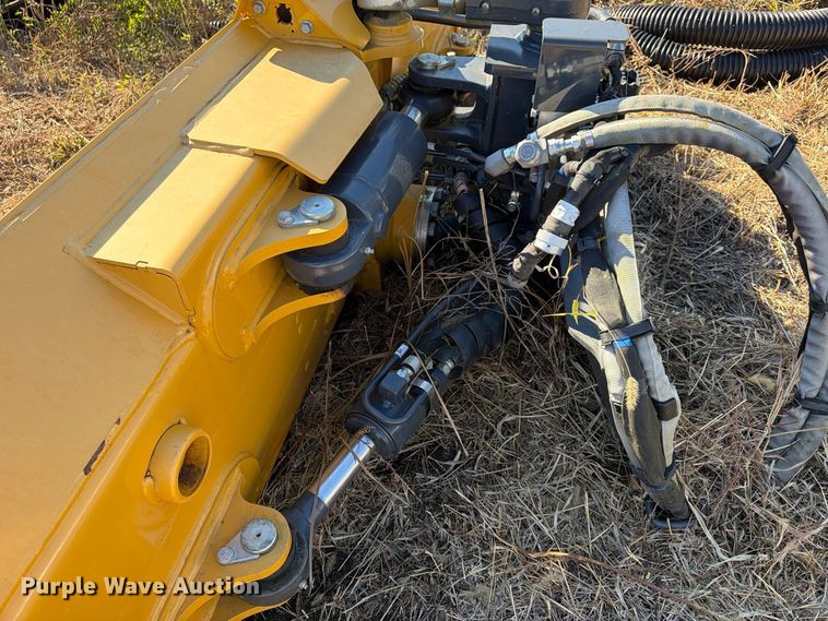 image for item FU4824 John Deere SG96 skid steer blade