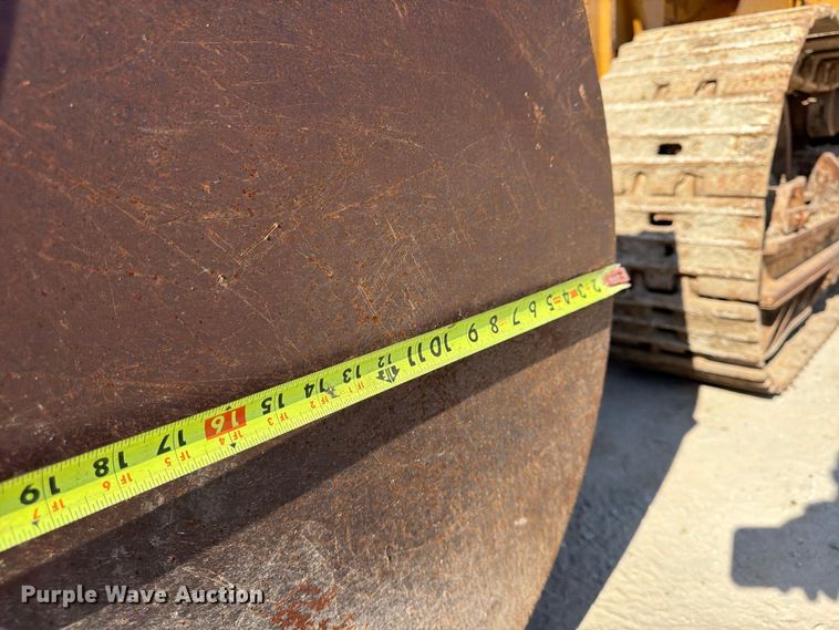 image for item FU4833 1987 Dresser 125E track loader