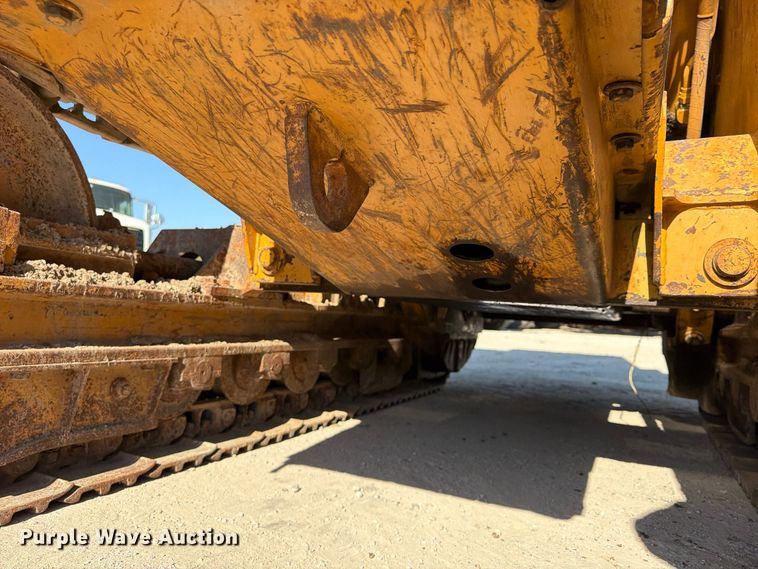 image for item FU4833 1987 Dresser 125E track loader