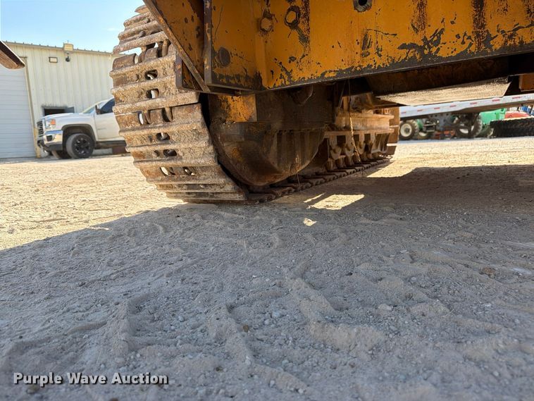 image for item FU4833 1987 Dresser 125E track loader