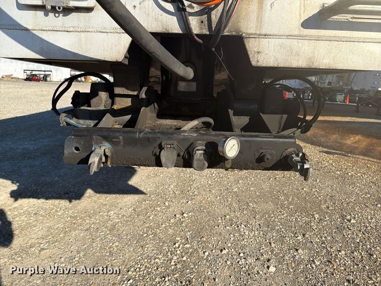 image for item FU6000 2018 Trailstar International end dump trailer