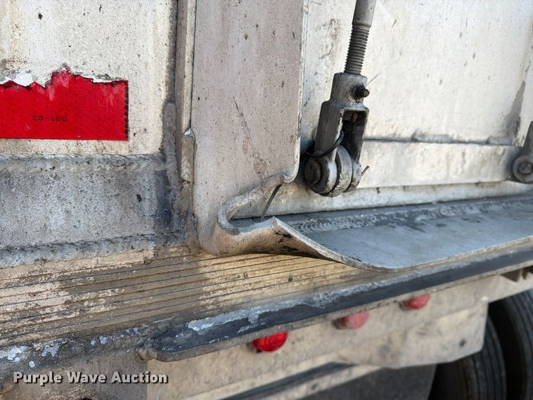 image for item FU6000 2018 Trailstar International end dump trailer