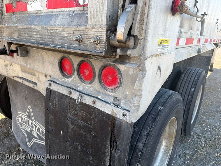 image for item FU6000 2018 Trailstar International end dump trailer