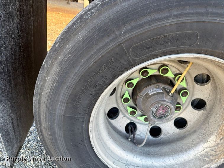 image for item FU6000 2018 Trailstar International end dump trailer