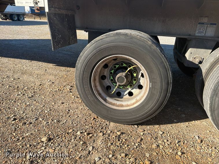 image for item FU6000 2018 Trailstar International end dump trailer