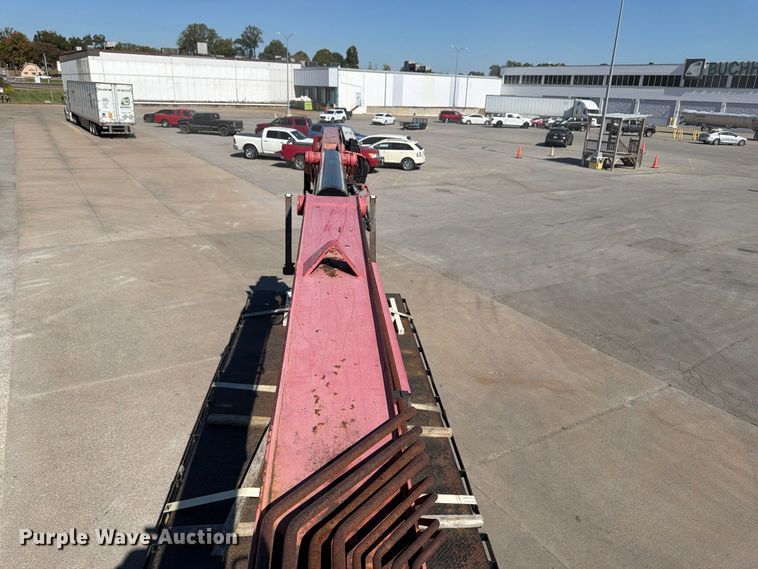 image for item FU6001 2006 International 7600 crane truck