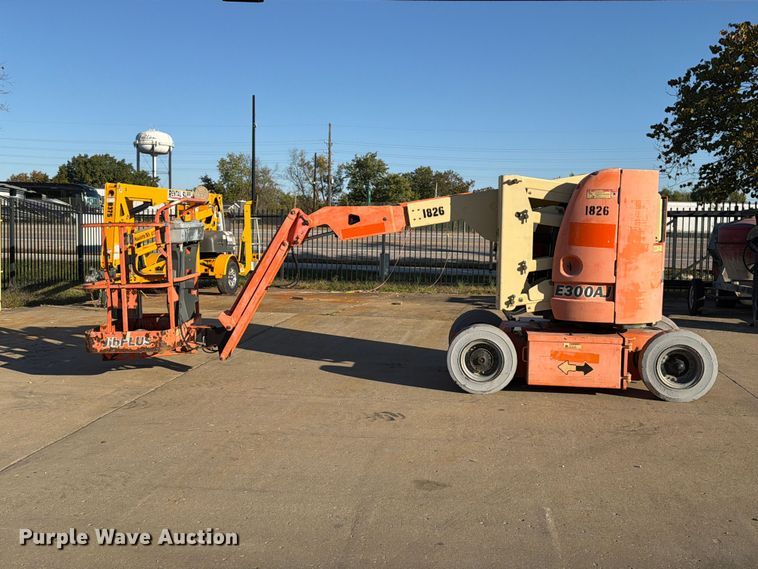 image for item FU8500 2005 JLG E300AJ boom lift