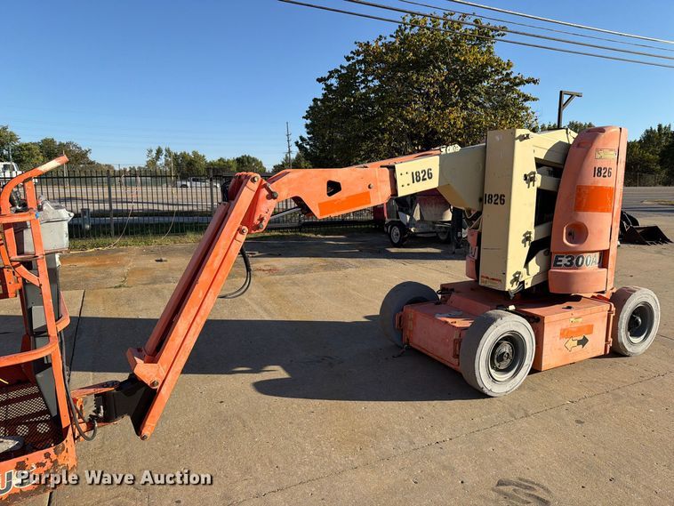 image for item FU8500 2005 JLG E300AJ boom lift