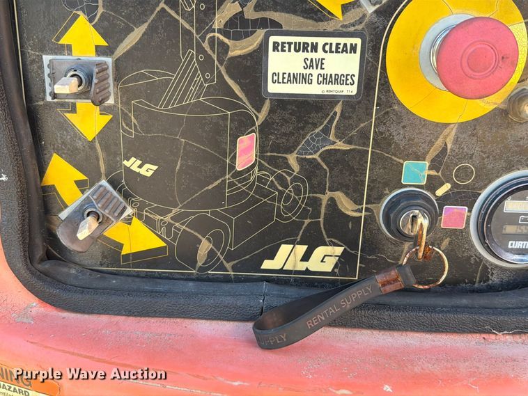 image for item FU8500 2005 JLG E300AJ boom lift