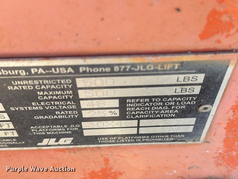 image for item FU8500 2005 JLG E300AJ boom lift