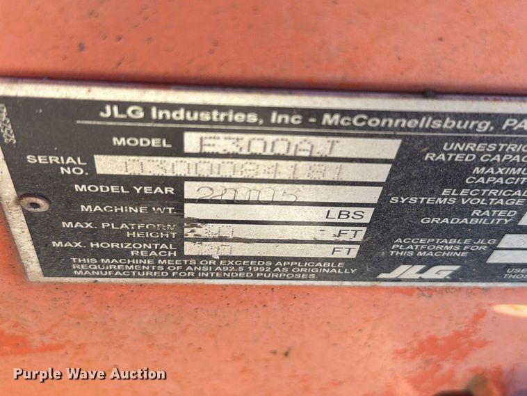 image for item FU8500 2005 JLG E300AJ boom lift