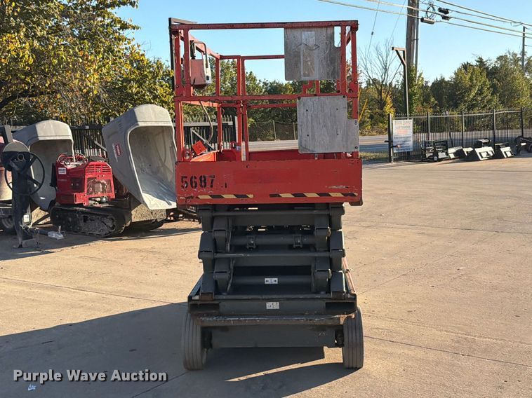 image for item FU8501 2007 Skyjack SJ4632 scissor lift