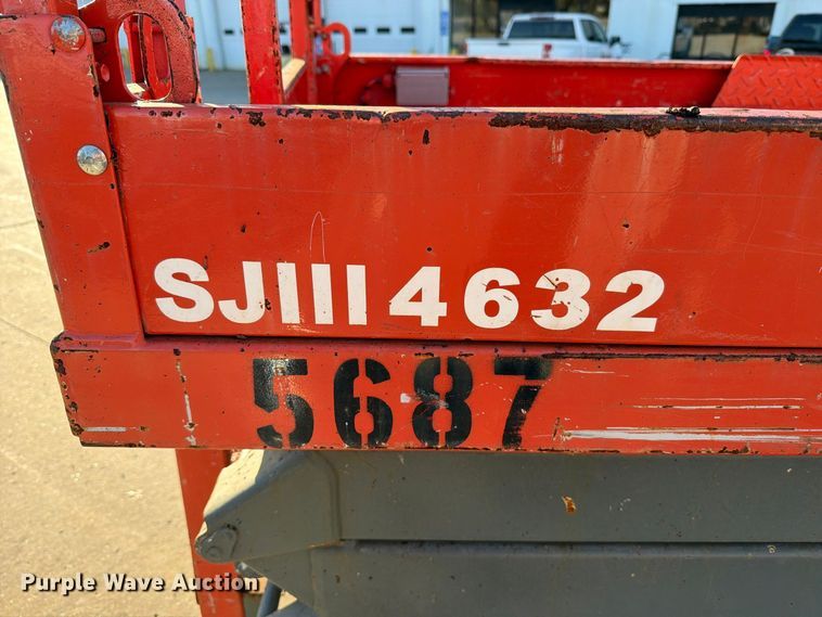 image for item FU8501 2007 Skyjack SJ4632 scissor lift