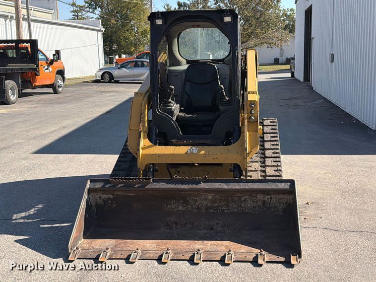 image for item FU8506 2018 Caterpillar 239D tracked skid steer loader